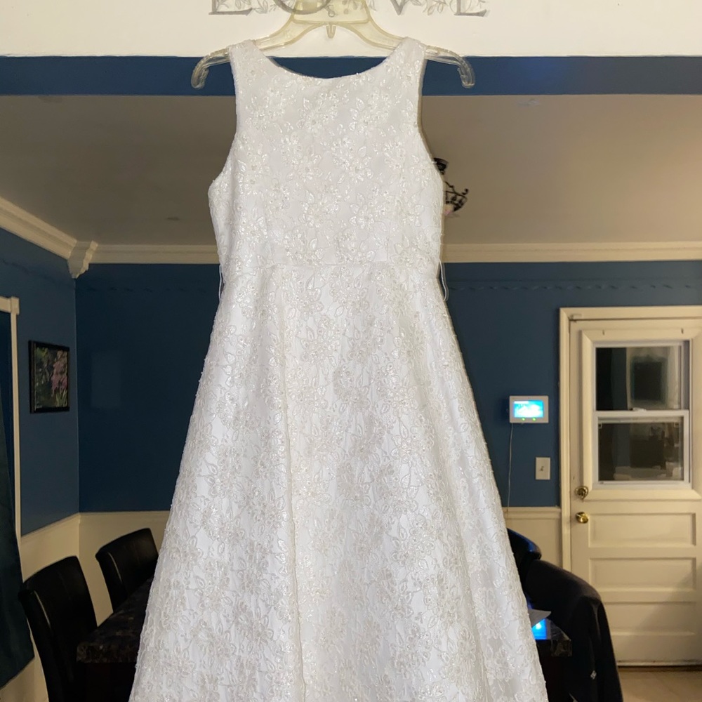 Little Girl’s White Flower Lace Dress